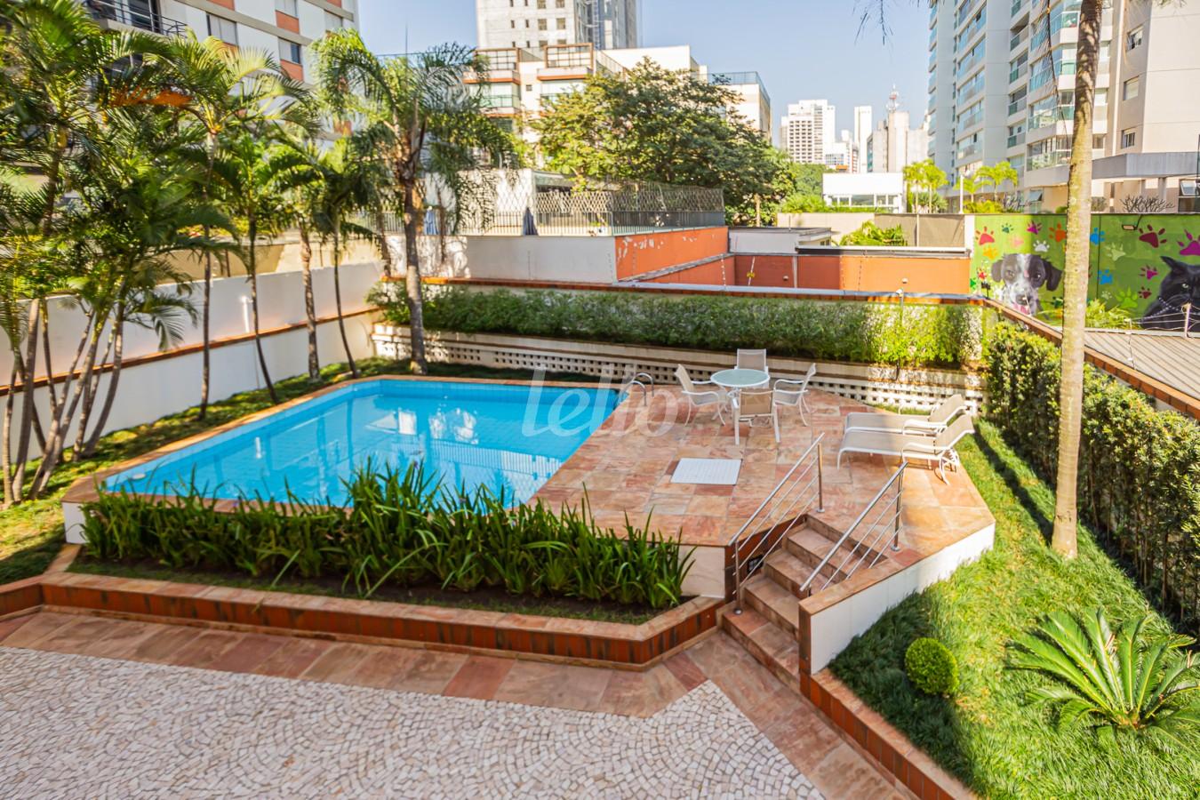 VARANDA de Apartamento à venda, Padrão com 128 m², 3 quartos e 2 vagas em Brooklin Paulista - São Paulo