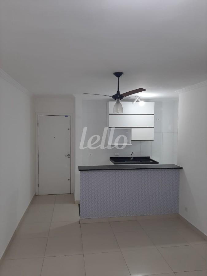 SALA de Apartamento para alugar, Padrão com 52 m², 2 quartos e 1 vaga em Vila Bela - São Paulo