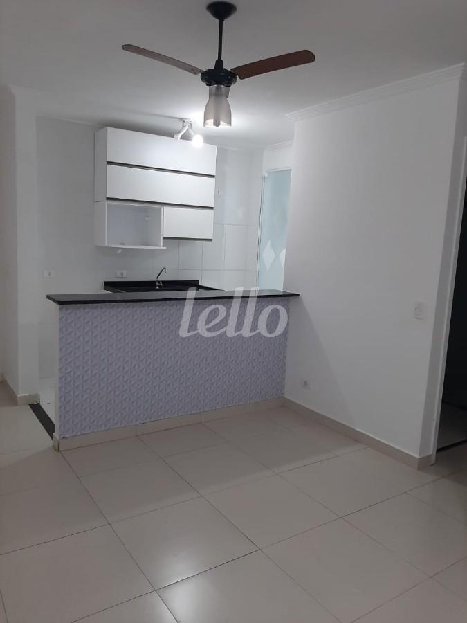 SALA de Apartamento para alugar, Padrão com 52 m², 2 quartos e 1 vaga em Vila Bela - São Paulo