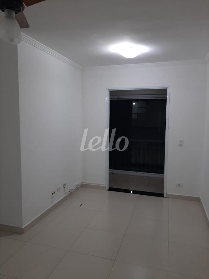 SALA de Apartamento para alugar, Padrão com 52 m², 2 quartos e 1 vaga em Vila Bela - São Paulo