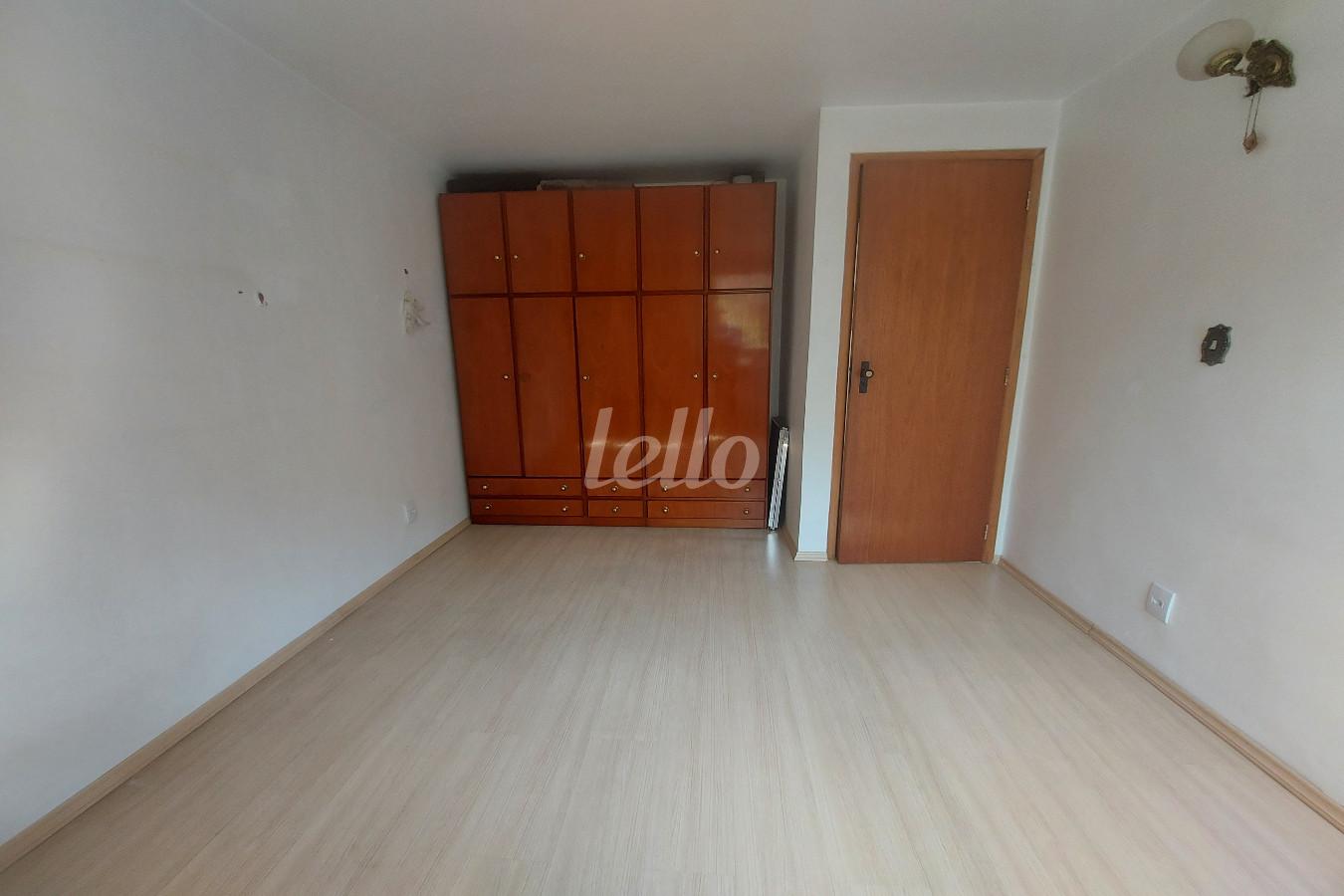 DORMITÓRIO de Apartamento à venda, Padrão com 60 m², e em Vila Siqueira - São Paulo