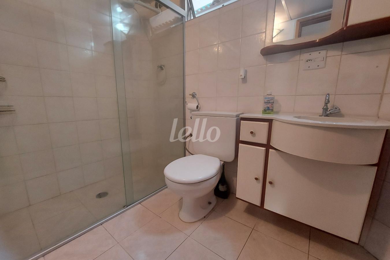 BANHEIRO de Apartamento à venda, Padrão com 60 m², e em Vila Siqueira - São Paulo