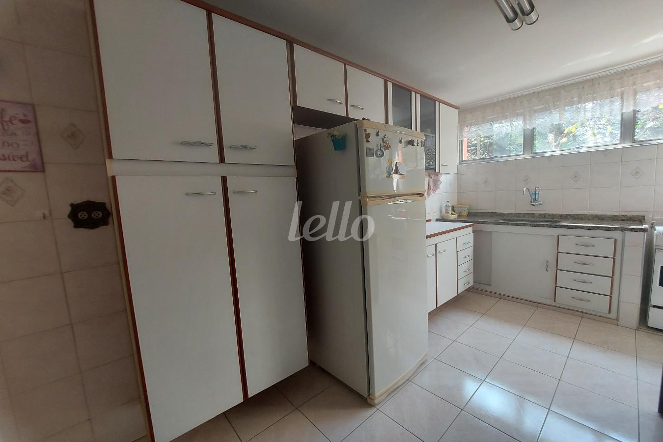 COZINHA de Apartamento à venda, Padrão com 60 m², e em Vila Siqueira - São Paulo