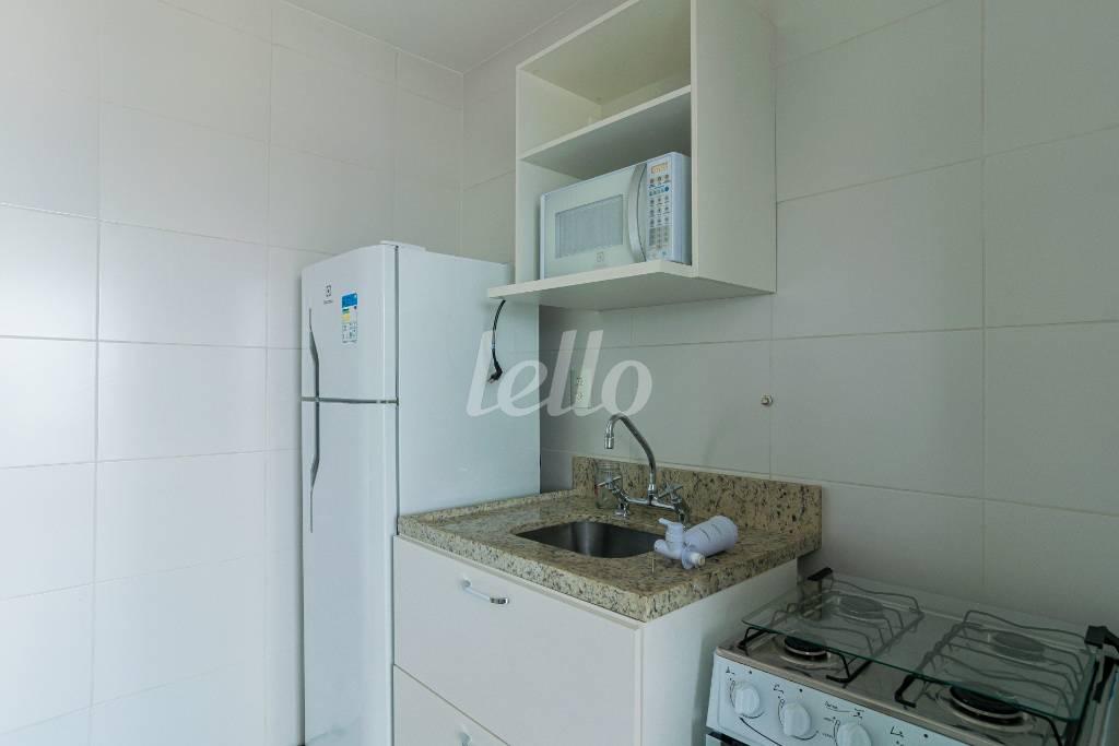 COZINHA de Apartamento para alugar, Padrão com 38 m², 1 quarto e 1 vaga em Liberdade - São Paulo