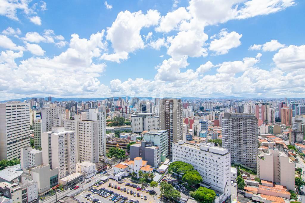 SACADA de Apartamento para alugar, Padrão com 38 m², 1 quarto e 1 vaga em Liberdade - São Paulo