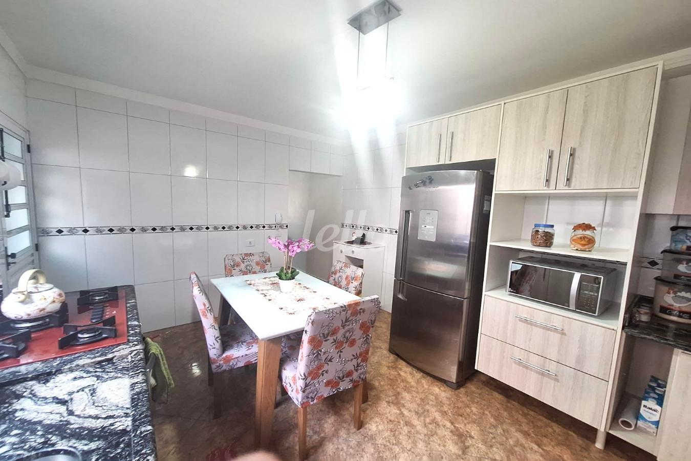 COZINHA de Casa à venda, sobrado com 160 m², 4 quartos e 3 vagas em Vila São Geraldo - São Paulo