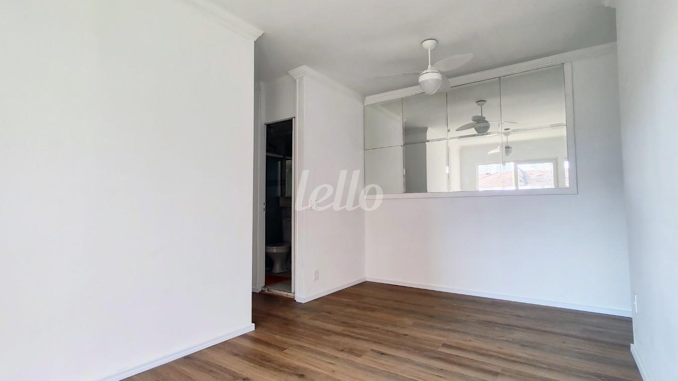 SALA 2 AMBIENTES de Apartamento à venda, Padrão com 55 m², 2 quartos e em Ipiranga - São Paulo