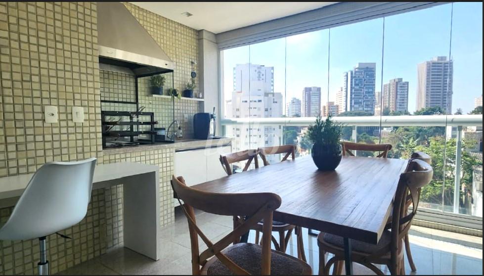 VARANDA GOURMETT de Apartamento à venda, Padrão com 170 m², 3 quartos e 3 vagas em Vila Mariana - São Paulo