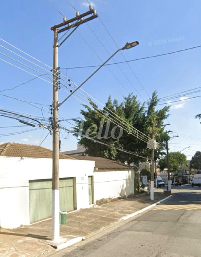 TERRENO de Área / Terreno à venda, Padrão com 411 m², e em Vila Formosa - São Paulo