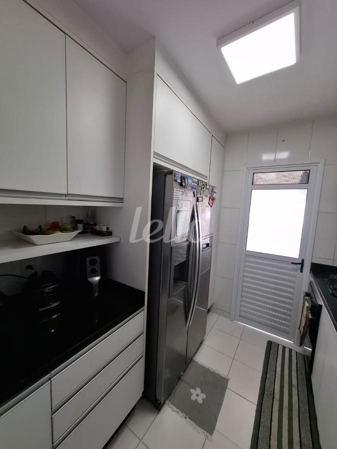 FOTO de Apartamento à venda, Padrão com 81 m², 3 quartos e 1 vaga em Vila Amélia - São Paulo