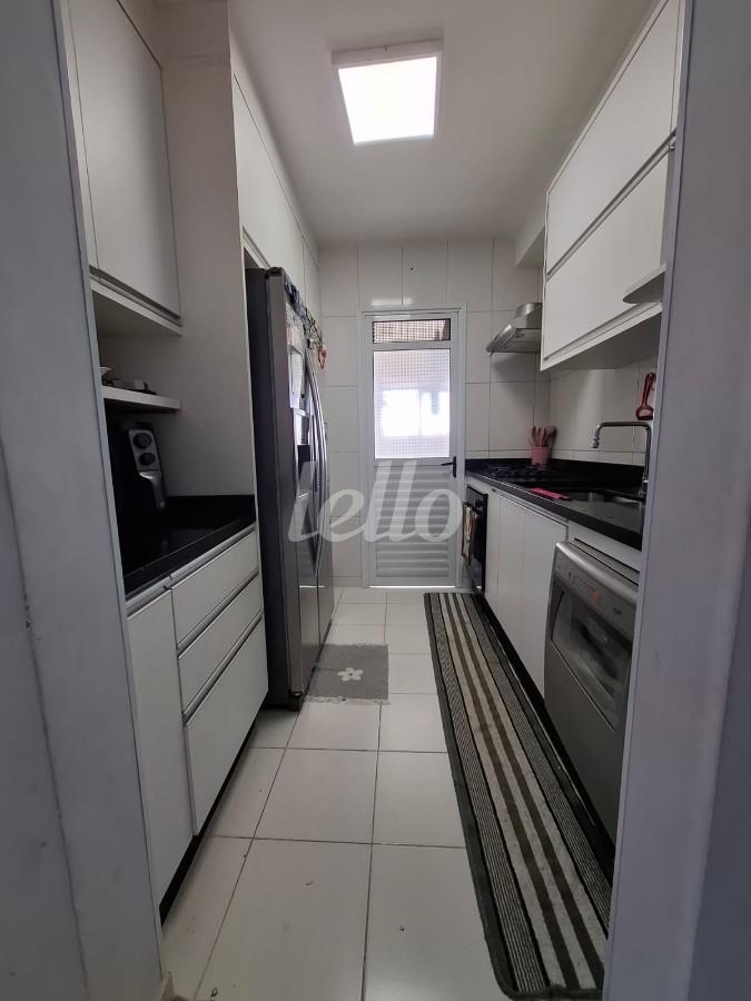 FOTO de Apartamento à venda, Padrão com 81 m², 3 quartos e 1 vaga em Vila Amélia - São Paulo