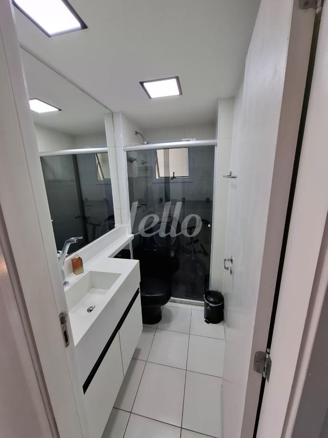 FOTO de Apartamento à venda, Padrão com 81 m², 3 quartos e 1 vaga em Vila Amélia - São Paulo