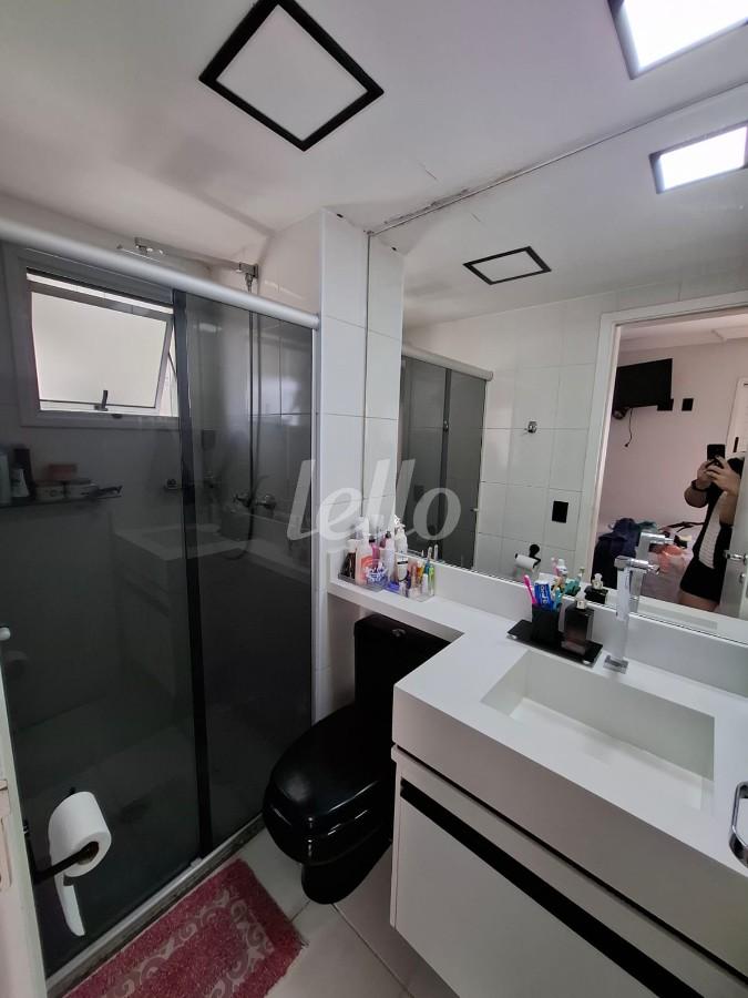 FOTO de Apartamento à venda, Padrão com 81 m², 3 quartos e 1 vaga em Vila Amélia - São Paulo