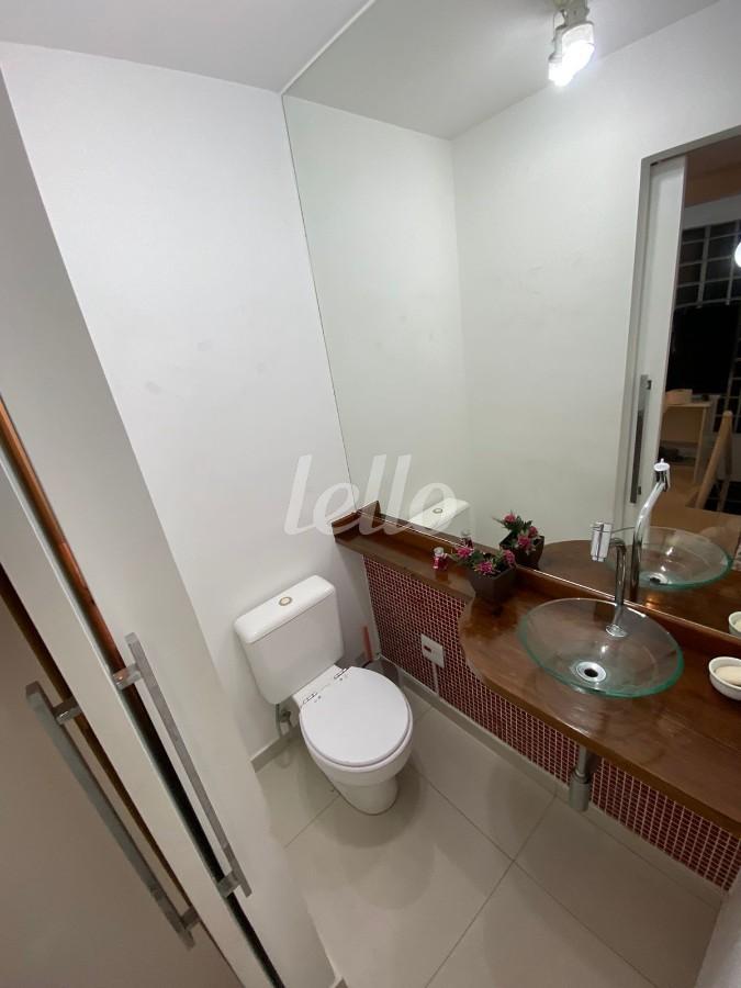 BANHEIRO de Apartamento à venda, cobertura - Padrão com 88 m², 3 quartos e 2 vagas em Vila Bertioga - São Paulo