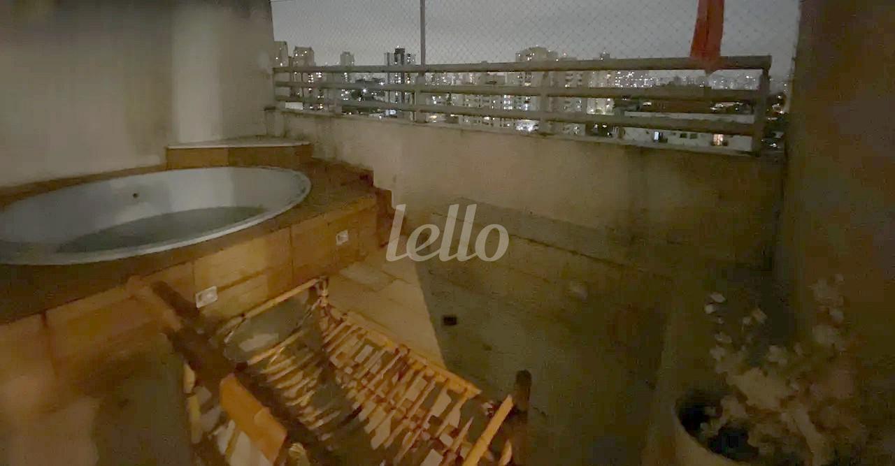 PISCINA de Apartamento à venda, cobertura - Padrão com 88 m², 3 quartos e 2 vagas em Vila Bertioga - São Paulo