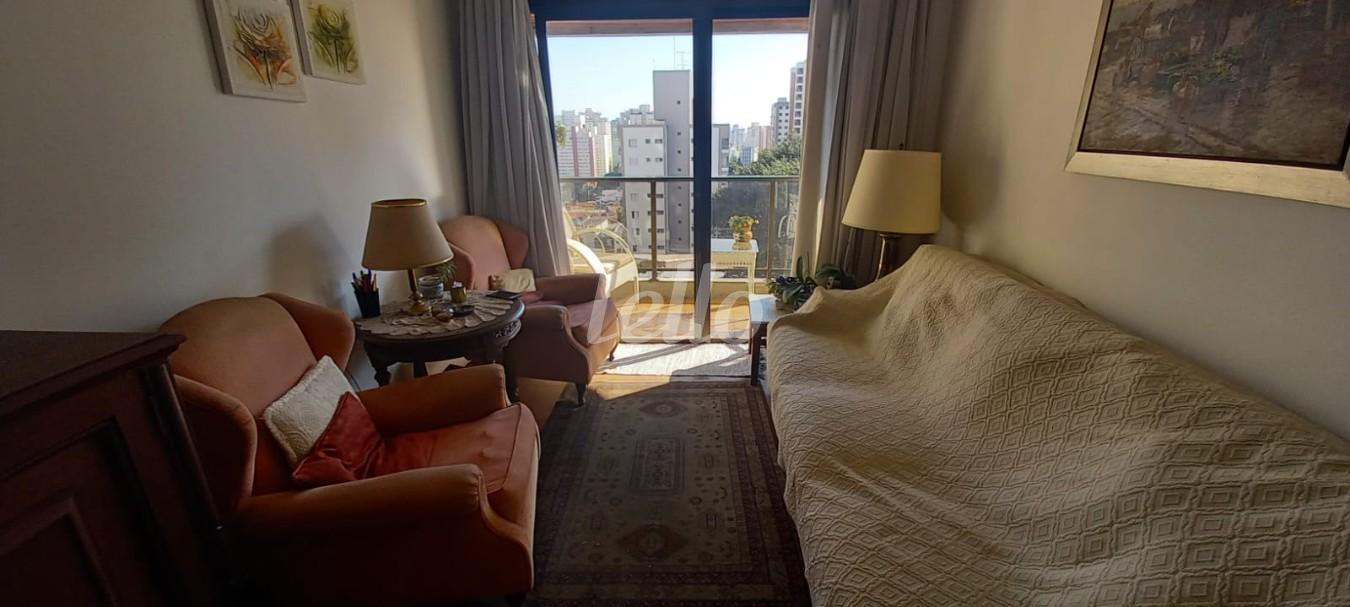 SALA de Apartamento à venda, Padrão com 80 m², 3 quartos e 1 vaga em Vila Clementino - São Paulo