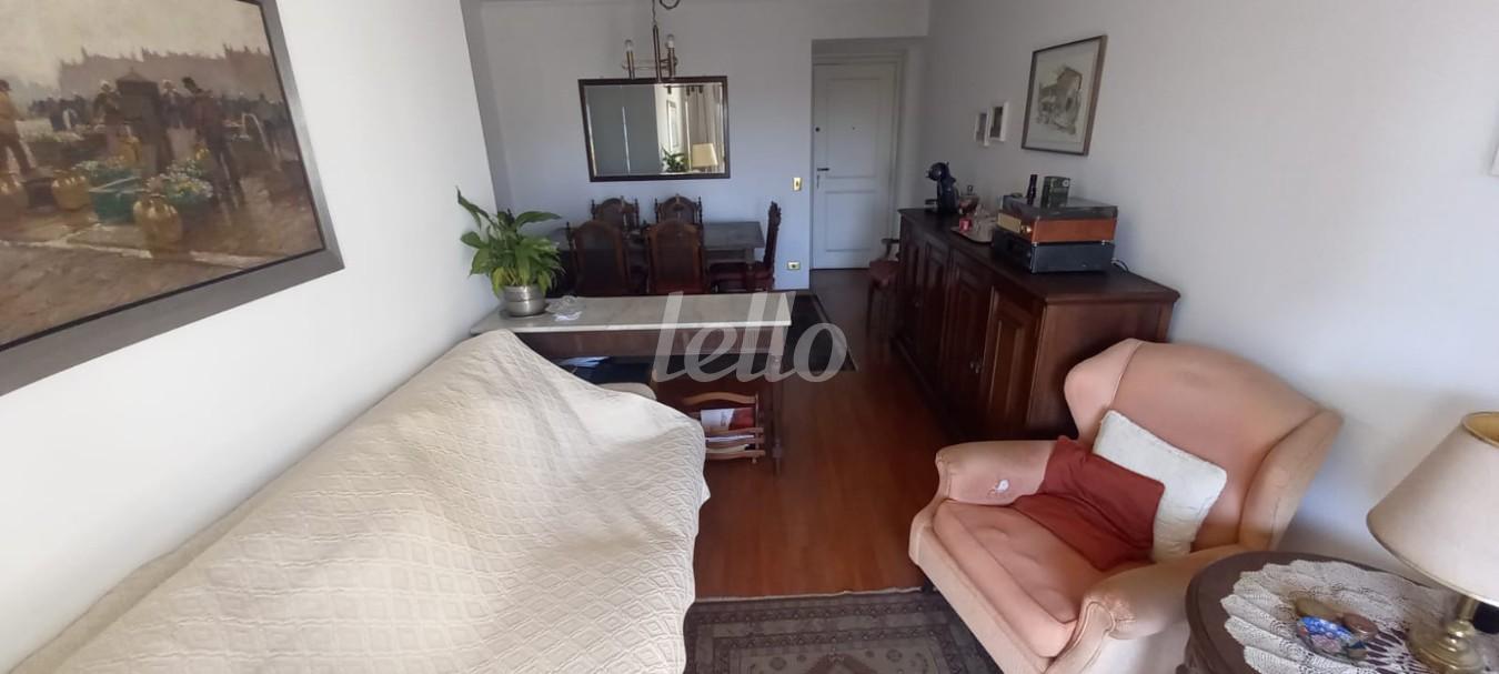 SALA de Apartamento à venda, Padrão com 80 m², 3 quartos e 1 vaga em Vila Clementino - São Paulo