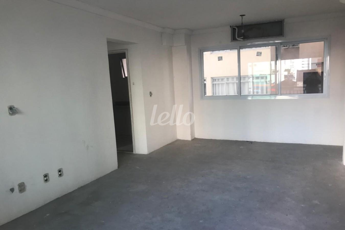 SALA de Apartamento à venda, Padrão com 72 m², 2 quartos e 1 vaga em Vila Clementino - São Paulo