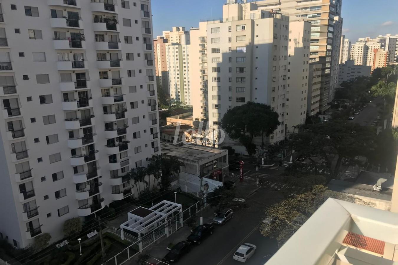 VISTA EXTERNA de Apartamento à venda, Padrão com 72 m², 2 quartos e 2 vagas em Vila Clementino - São Paulo