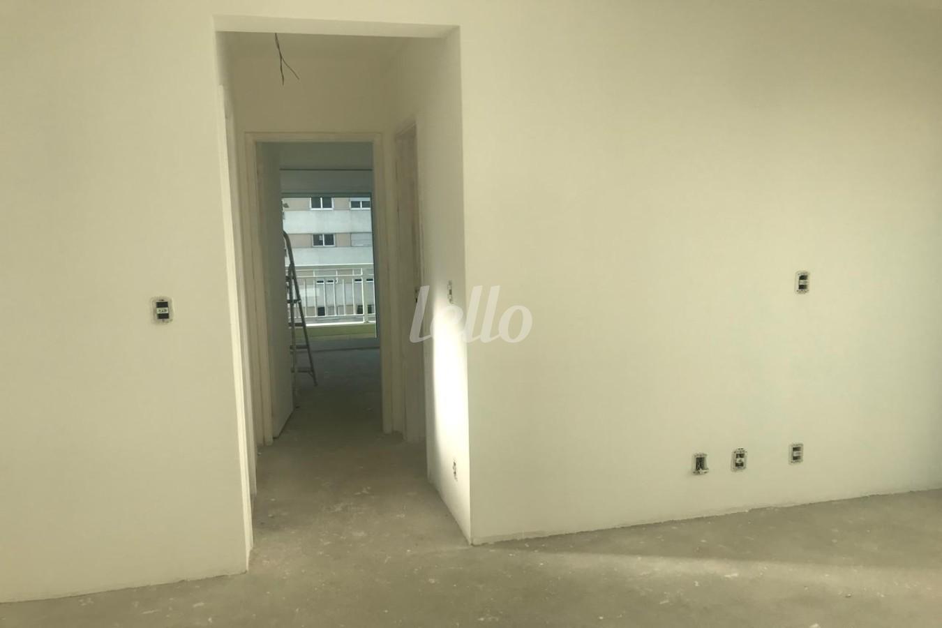 SALA de Apartamento à venda, Padrão com 72 m², 2 quartos e 2 vagas em Vila Clementino - São Paulo