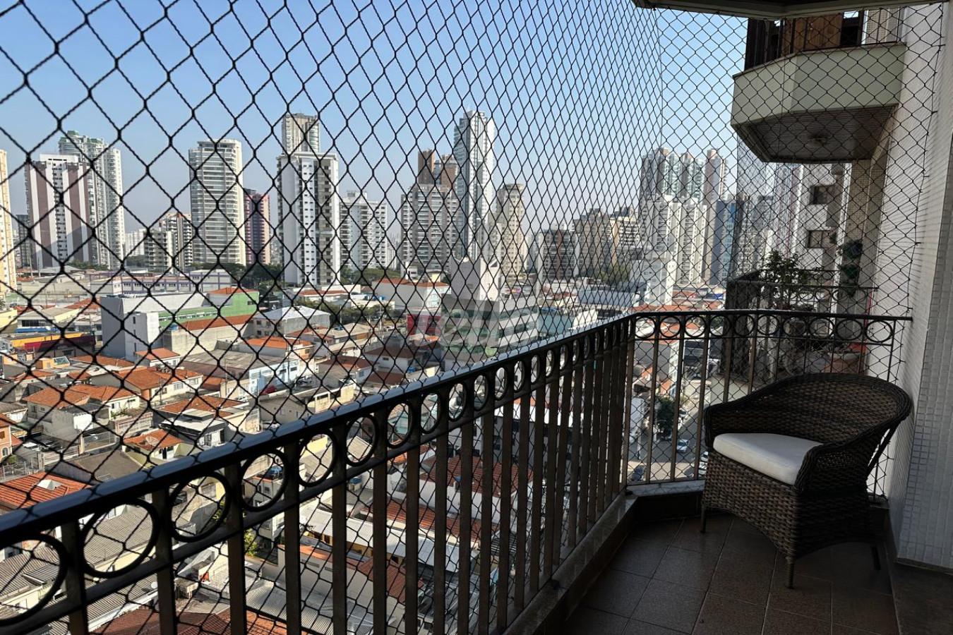 SACADA de Apartamento à venda, Padrão com 122 m², 3 quartos e 2 vagas em Vila Santo Estevão - São Paulo