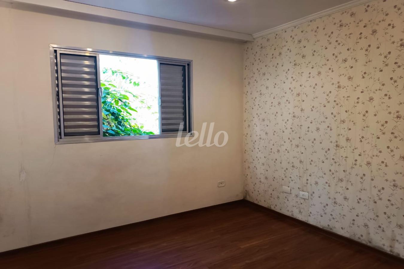 RESIDENCIA / STUDIO / HOME OFFICE de Casa à venda, térrea com 127 m², 2 quartos e 1 vaga em Vila Gomes Cardim - São Paulo