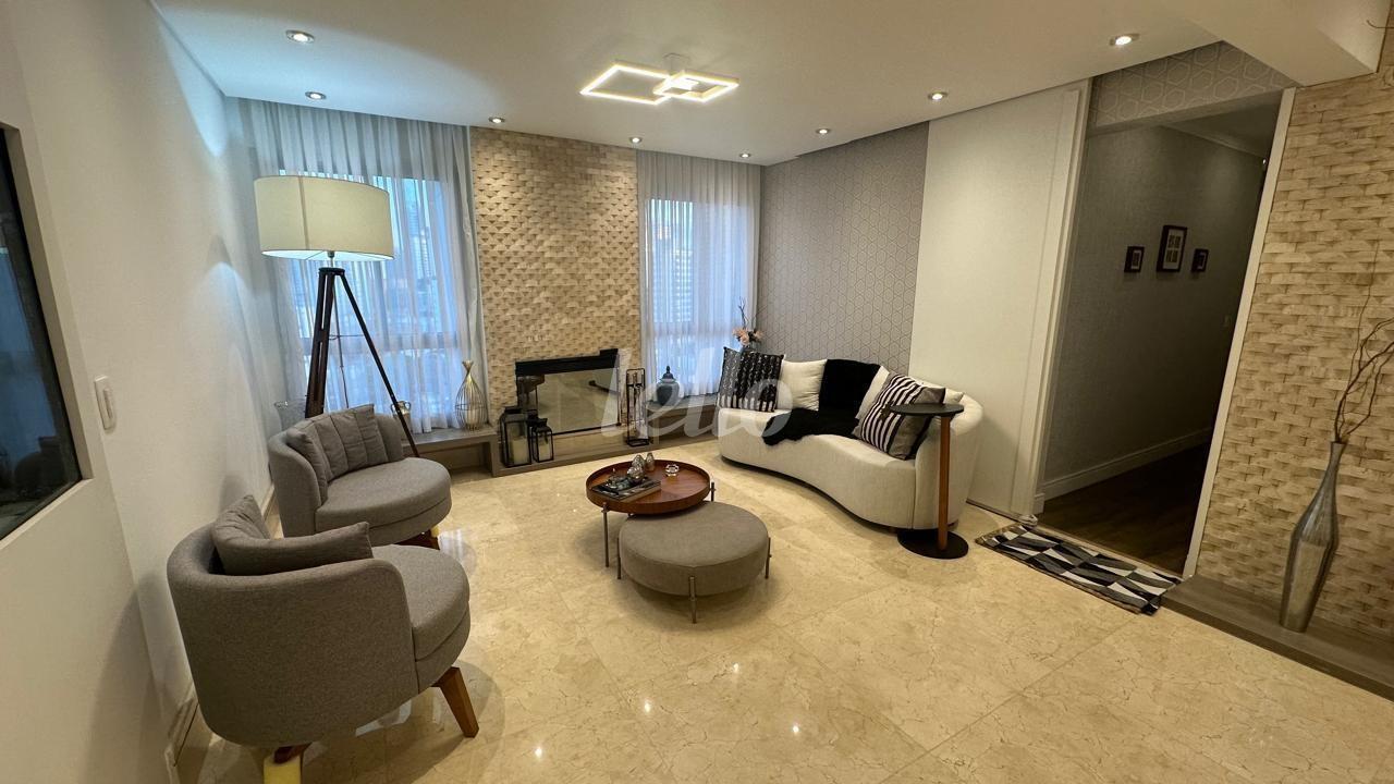 SALA de Apartamento à venda, Padrão com 250 m², 3 quartos e 4 vagas em Ch Santo Antônio (ZL) - São Paulo