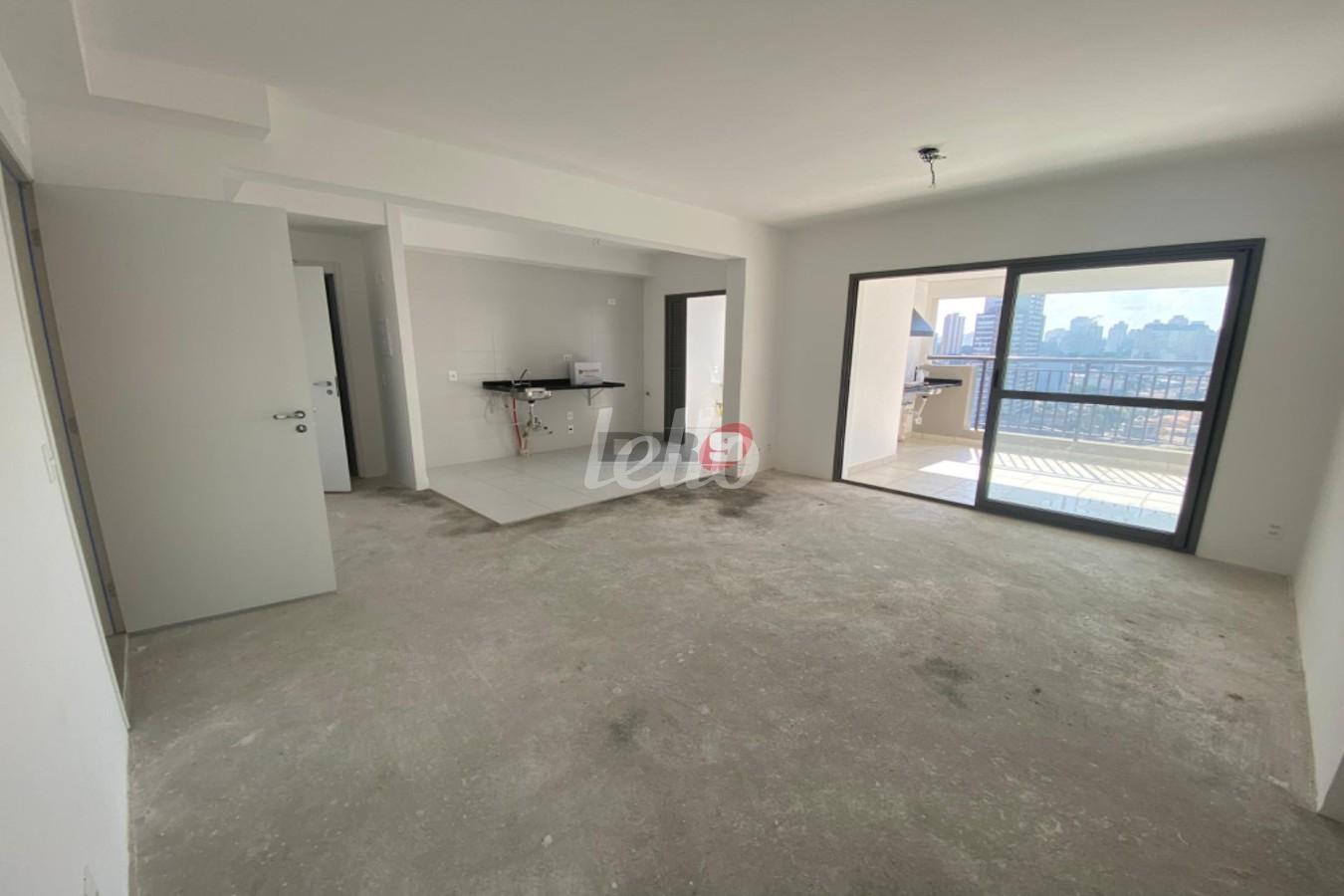 SALA de Apartamento à venda, Padrão com 118 m², 3 quartos e 2 vagas em Vila Prudente - São Paulo