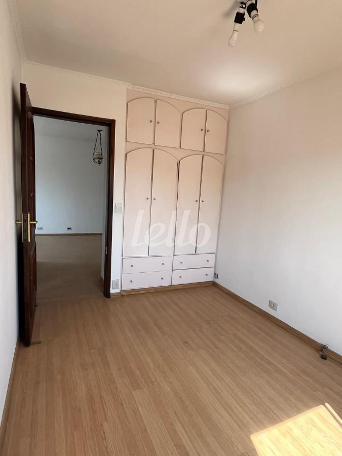 DORMITORIO de Apartamento à venda, Padrão com 56 m², 2 quartos e 1 vaga em Vila Santa Clara - São Paulo