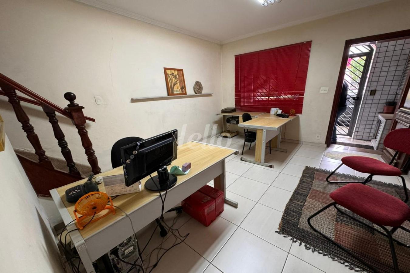 SALA de Casa à venda, sobrado com 90 m², 2 quartos e em Vila Bertioga - São Paulo