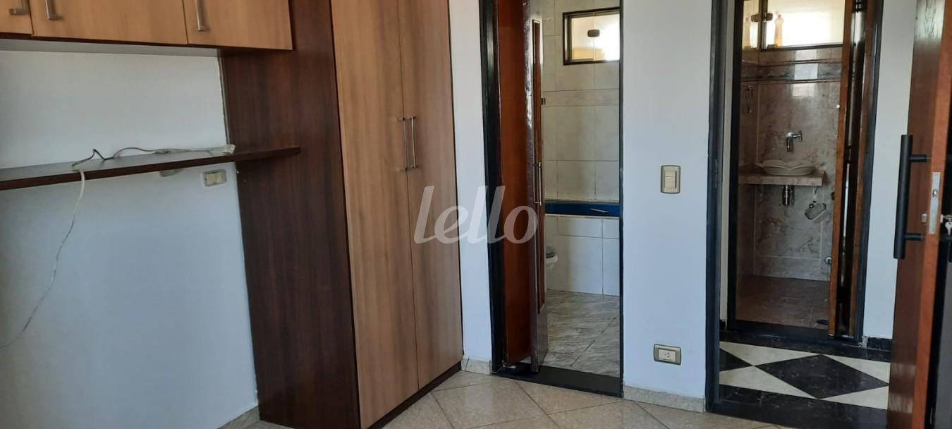 DORMITÓRIO de Apartamento à venda, Padrão com 82 m², 2 quartos e 1 vaga em Vila Ivone - São Paulo