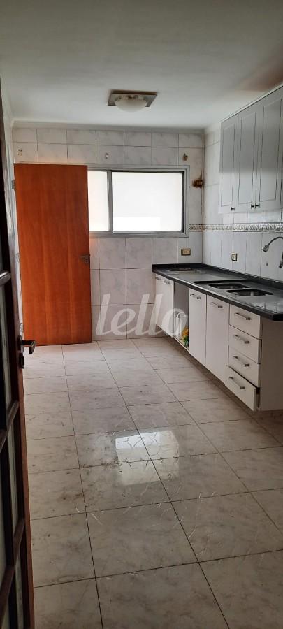 COZINHA de Apartamento à venda, Padrão com 82 m², 2 quartos e 1 vaga em Vila Ivone - São Paulo