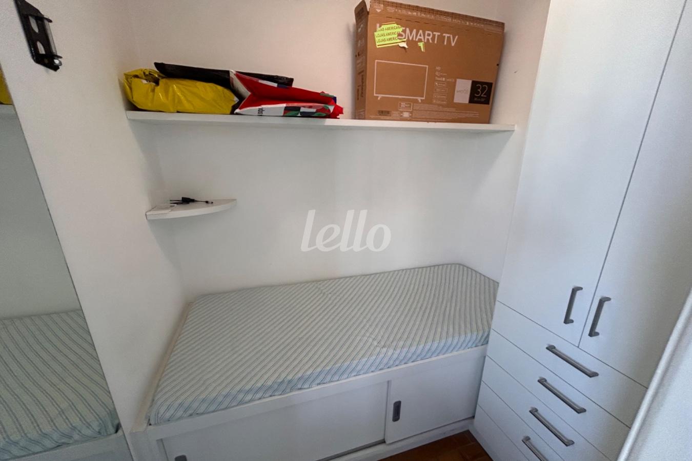 DORMITORIO SERVIÇO de Apartamento à venda, Padrão com 136 m², 3 quartos e 2 vagas em Jardim Paulista - São Paulo