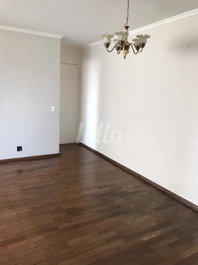 SALA de Apartamento à venda, Padrão com 125 m², 3 quartos e 1 vaga em Vila Madalena - São Paulo