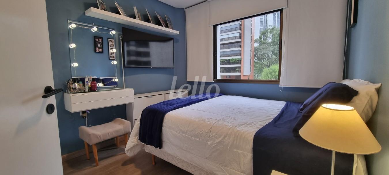 DORMITORIO 1 de Apartamento para alugar, Padrão com 296 m², 4 quartos e 4 vagas em Paineiras do Morumbi - São Paulo