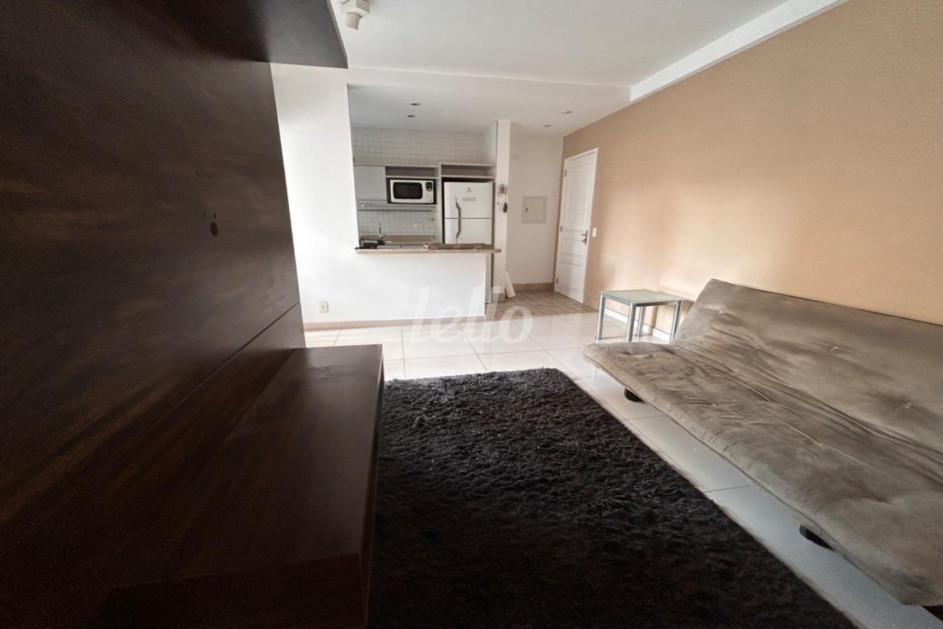 SALA de Apartamento à venda, Padrão com 45 m², 1 quarto e 1 vaga em Pinheiros - São Paulo