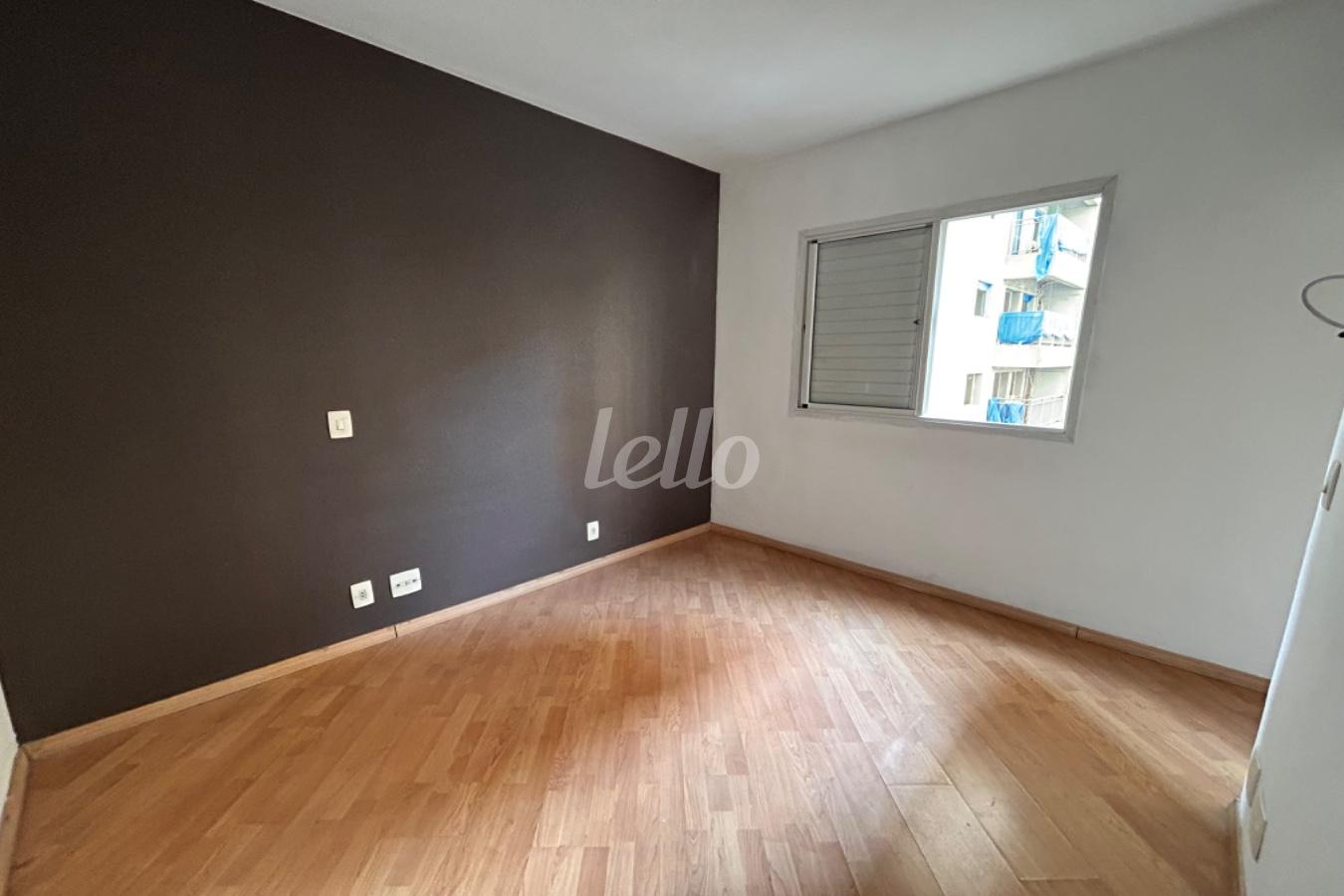 DORMITÓRIO de Apartamento à venda, Padrão com 45 m², 1 quarto e 1 vaga em Pinheiros - São Paulo