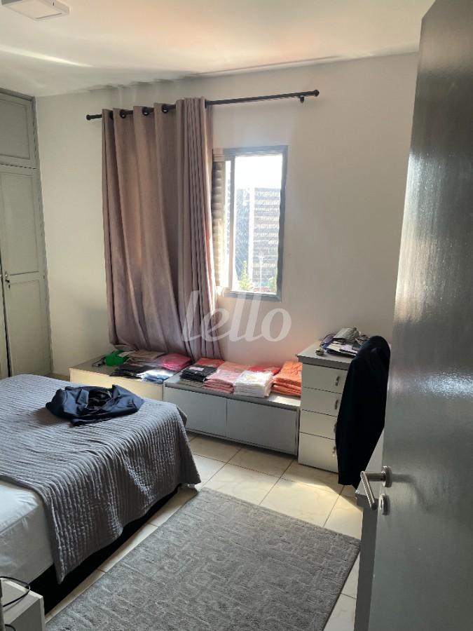 DORMITÓRIO de Apartamento à venda, Padrão com 87 m², 2 quartos e 1 vaga em Bela Vista - São Paulo