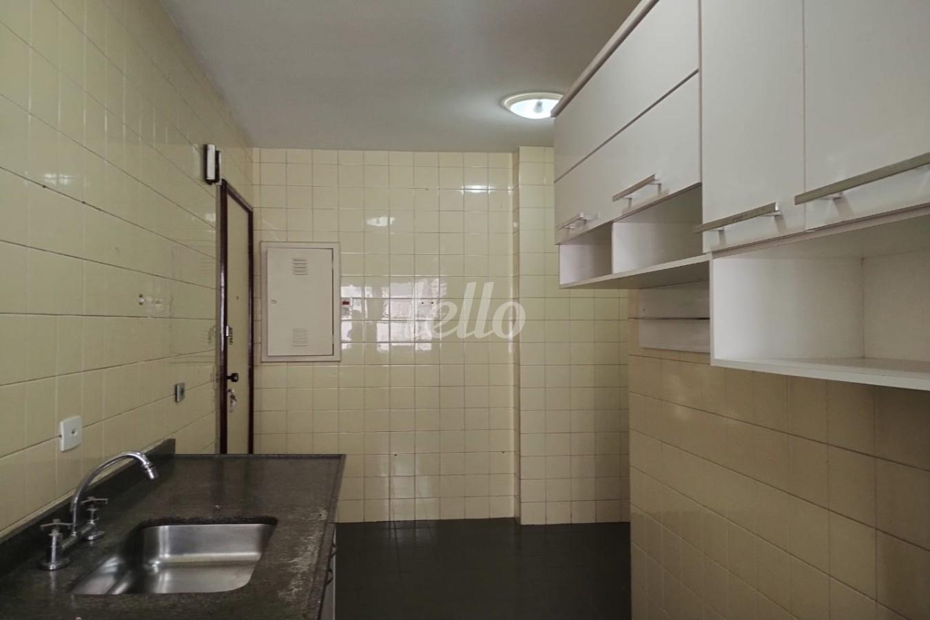 COZINHA2 de Apartamento à venda, Padrão com 136 m², 4 quartos e 2 vagas em Vila Clementino - São Paulo