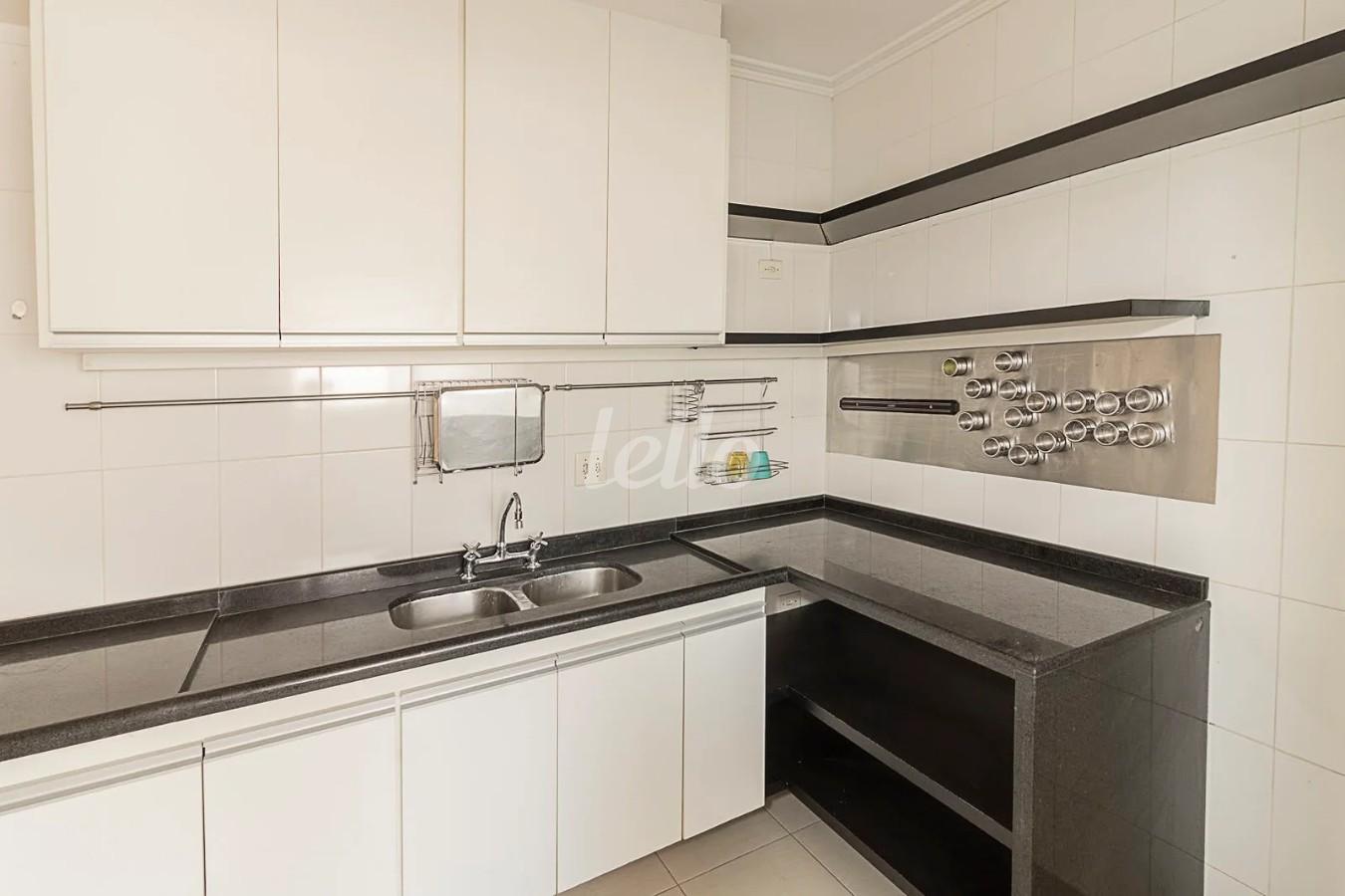 COZINHA de Apartamento à venda, Padrão com 86 m², 3 quartos e 2 vagas em Saúde - São Paulo