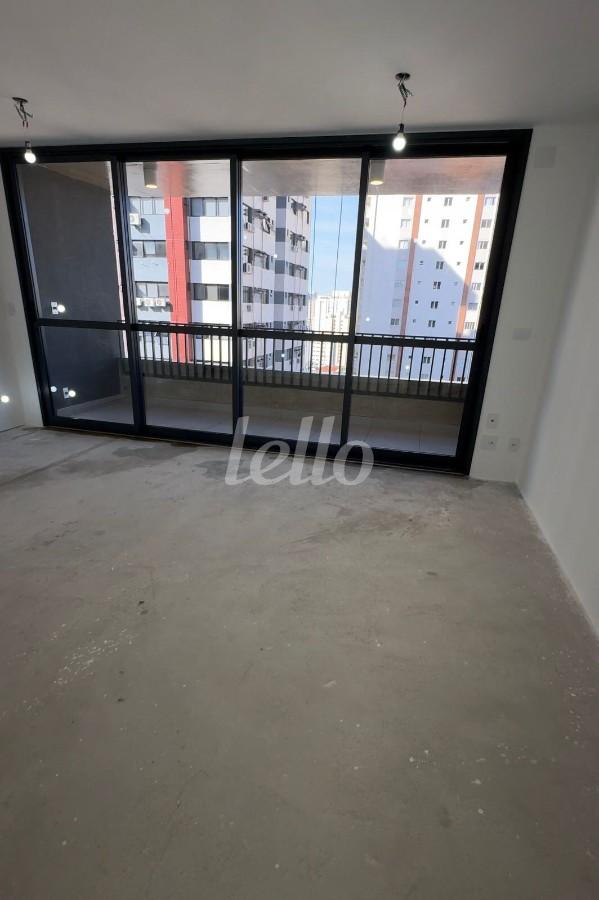 SALA de Apartamento à venda, Padrão com 77 m², 2 quartos e 1 vaga em Vila Mariana - São Paulo