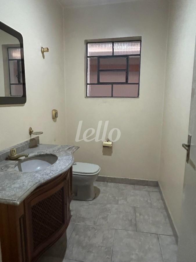 LAVABO de Casa à venda, sobrado com 139 m², 3 quartos e 2 vagas em Vila Amália(zona Norte) - São Paulo