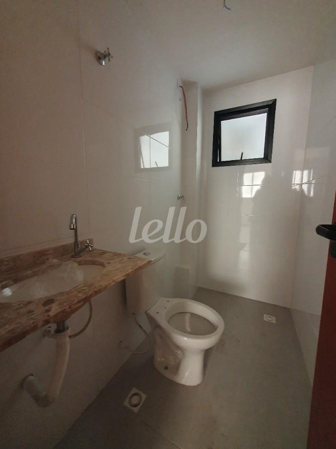 BANHEIRO de Apartamento à venda, Padrão com 40 m², e em Vila Nivi - São Paulo