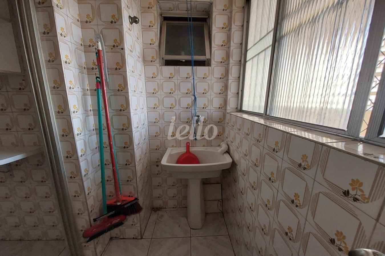 AREA SERVIÇO de Apartamento à venda, Padrão com 50 m², 2 quartos e 1 vaga em Vila Gustavo - São Paulo