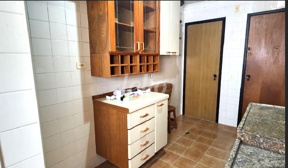 COZINHA de Apartamento à venda, Padrão com 90 m², 3 quartos e 1 vaga em Chácara Inglesa - São Paulo