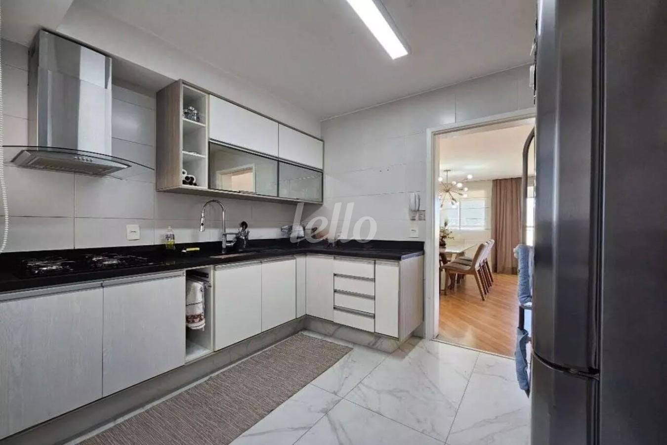 COZINHA de Apartamento à venda, Padrão com 122 m², 3 quartos e 2 vagas em Lauzane Paulista - São Paulo