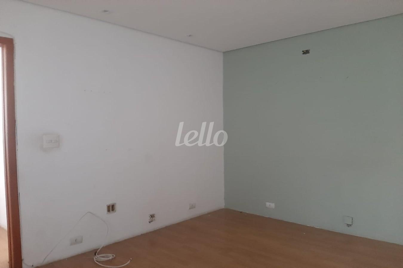 SALA de Sala / Conjunto à venda, Padrão com 270 m², e 4 vagas em Planalto Paulista - São Paulo