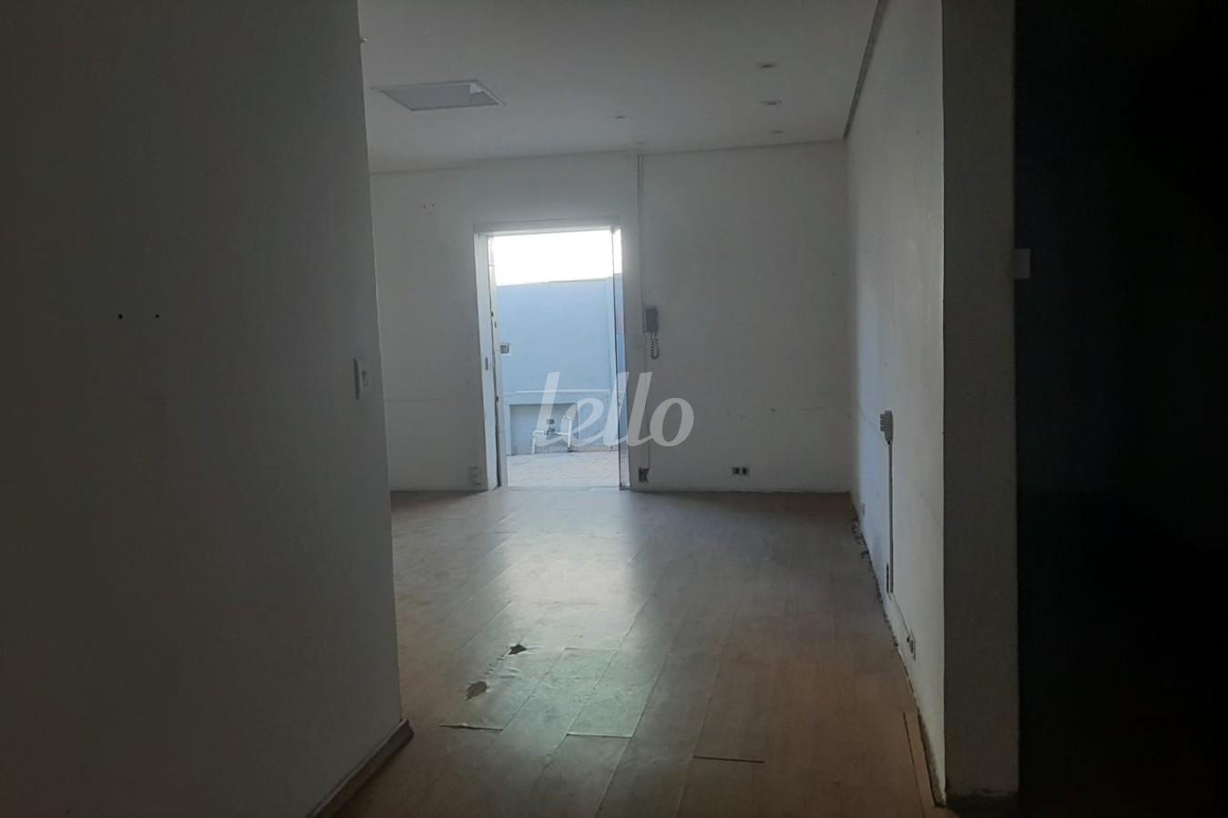 SALA de Sala / Conjunto à venda, Padrão com 270 m², e 4 vagas em Planalto Paulista - São Paulo