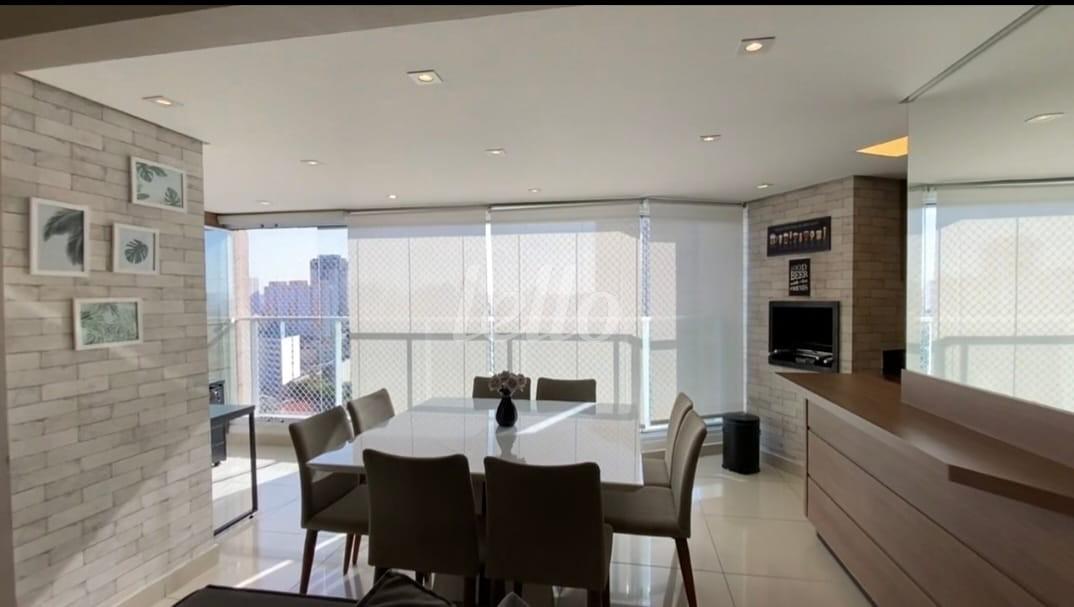 SALA INTEGRADA VARANDA de Apartamento à venda, Padrão com 105 m², 3 quartos e 2 vagas em Vila Bertioga - São Paulo