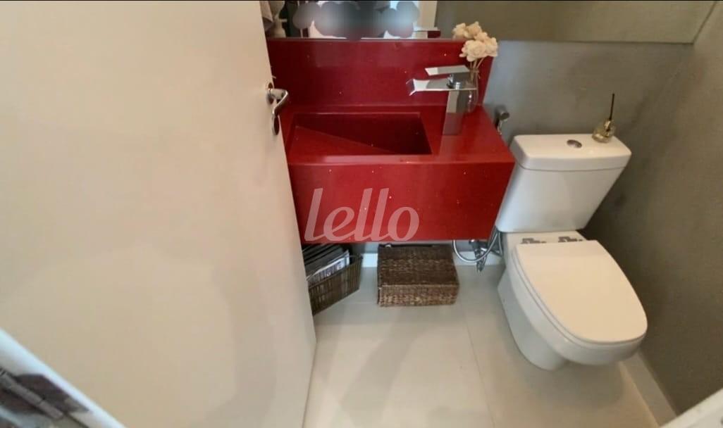 LAVABO de Apartamento à venda, Padrão com 105 m², 3 quartos e 2 vagas em Vila Bertioga - São Paulo